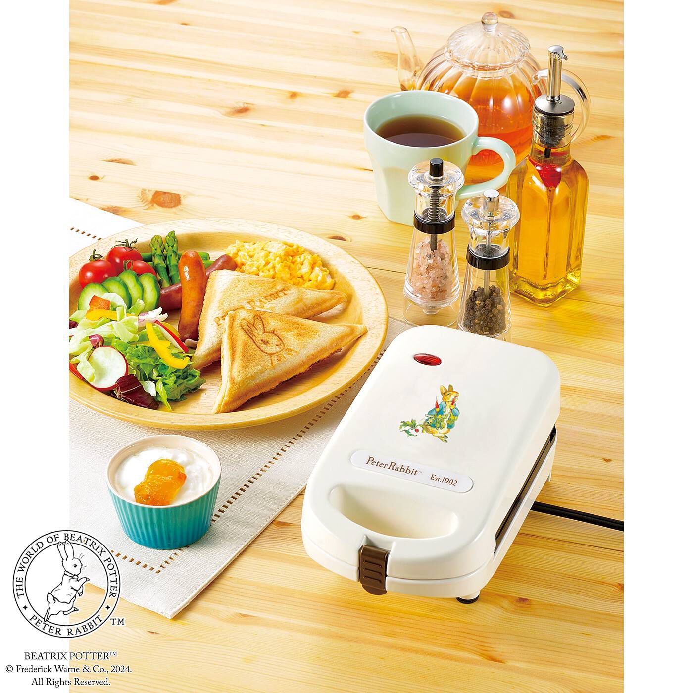 フェリシモの雑貨 Kraso|ピーターラビット（TM）　かわいい焼き目で気分も上がる　プレスホットサンドイッチメーカー