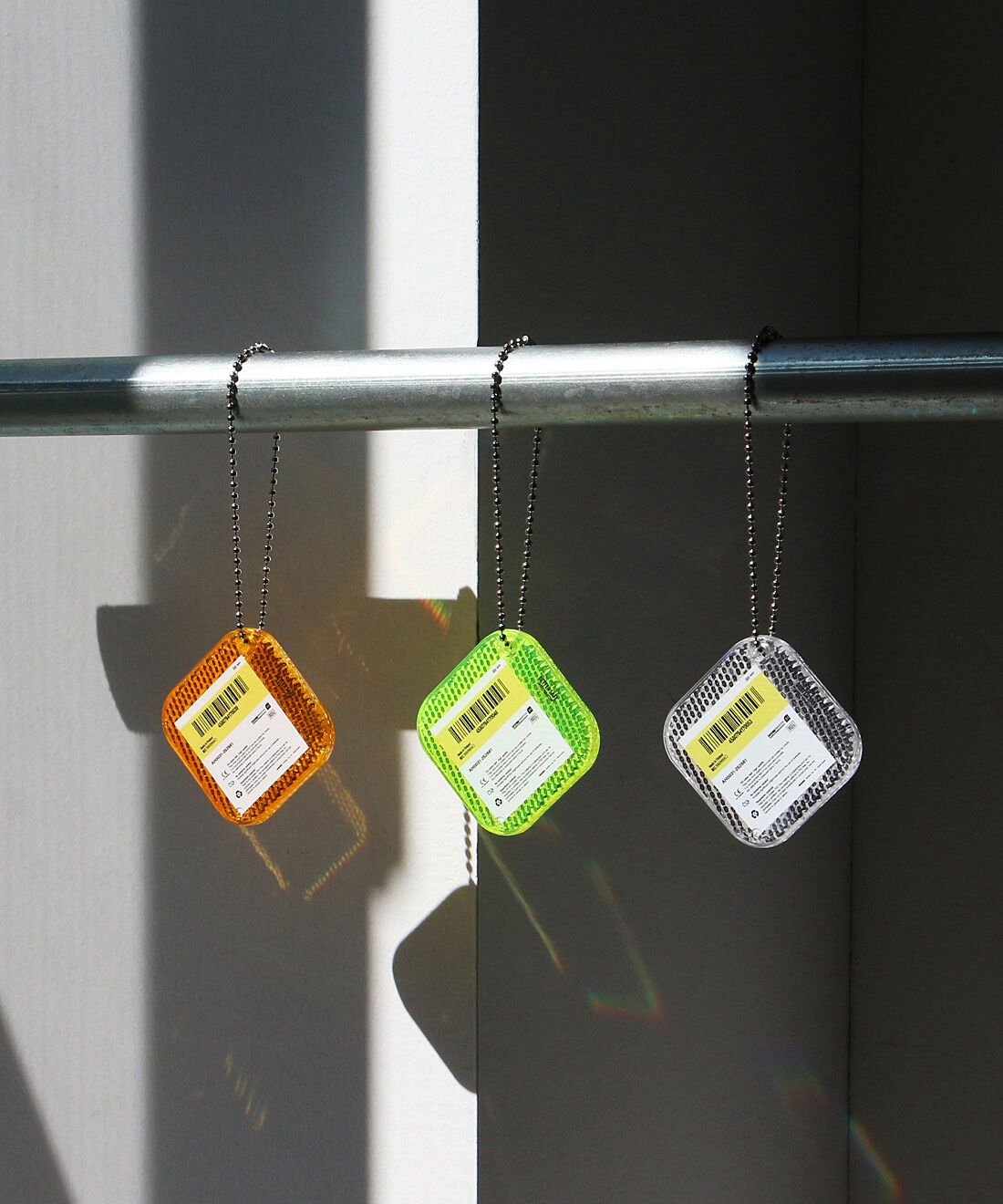 フェリシモの雑貨 Kraso|ＡＮＡｈｅｉｍ　ドゥーム　リフレクター〈バーコード　ホワイト〉|※お届けは〈ホワイト〉になります。