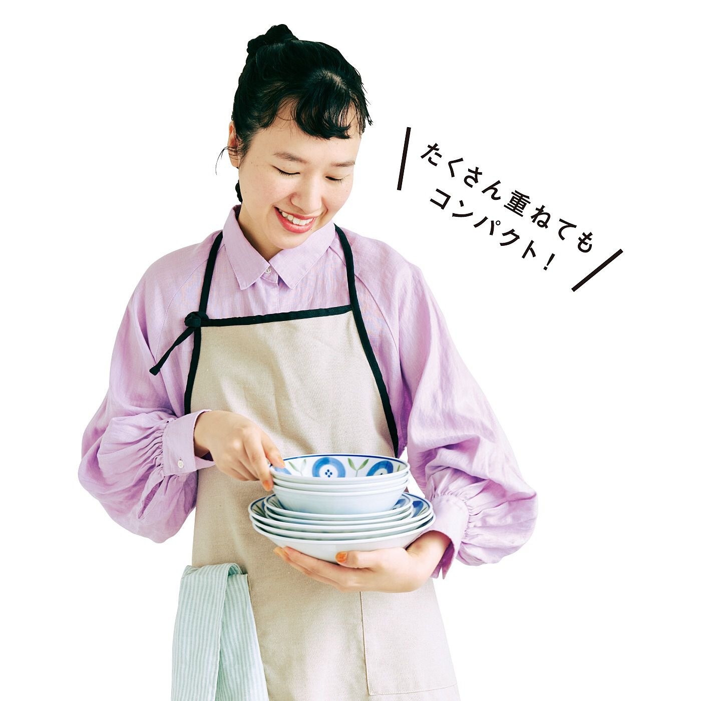 フェリシモの雑貨 Kraso|エスキューブキッチンズ　汚れが落ちやすくて軽いプレート〈ブルーフラワー・18cm〉の会