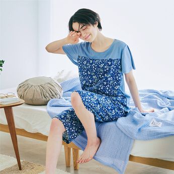 フェリシモの雑貨 Kraso | 風とおるスースーパジャマ〈星の花／Ｍ〜４Ｌ〉
