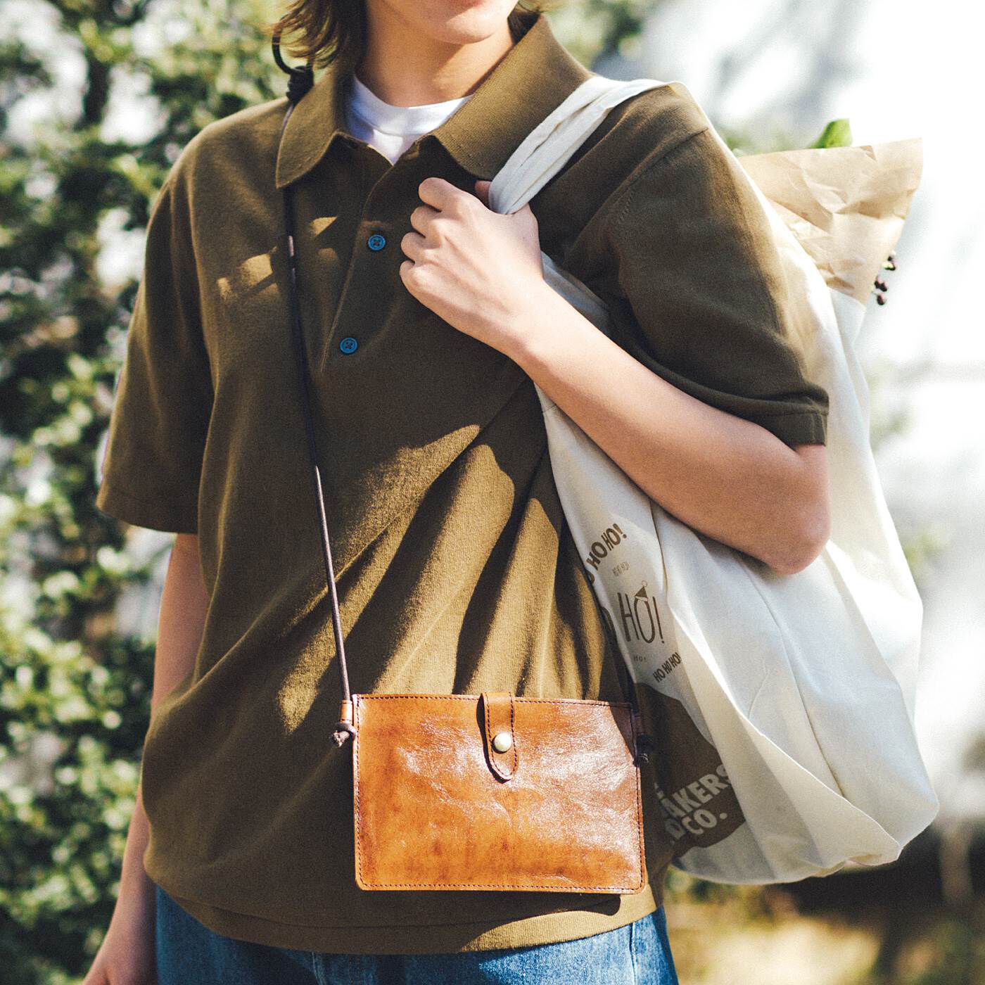 フェリシモの雑貨 Kraso|必需品だけサッと収納！　ヴィンテージ感あふれる 本革ミニマムポシェット〈ヴィンテージブラウン〉