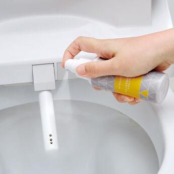 フェリシモの雑貨 Kraso | シュッとするだけで除菌！ トイレノズルスプレー