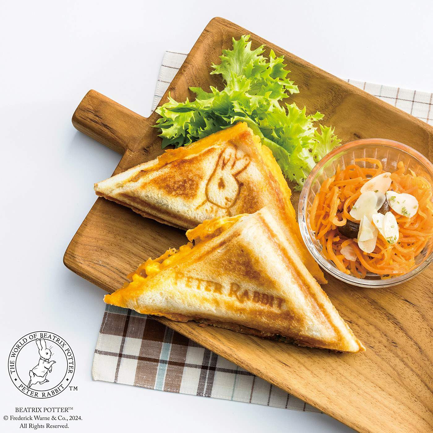 フェリシモの雑貨 Kraso|ピーターラビット（TM）　かわいい焼き目で気分も上がる　プレスホットサンドイッチメーカー