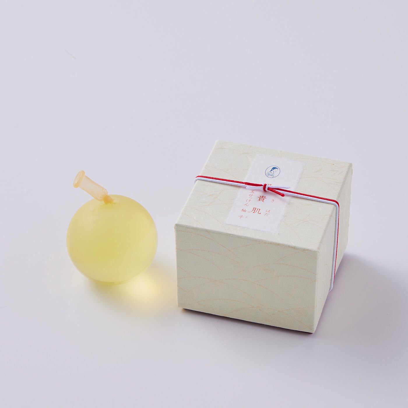 フェリシモの雑貨 Kraso|まるで玉羊かんみたい　楊貴肌玉せっけんの会|〈柚子〉ユズ