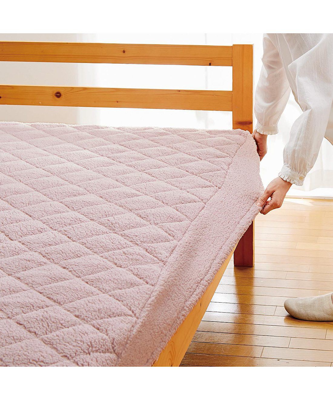 フェリシモの雑貨Kraso［クラソ］|クーフゥ　まるで雲の上で眠っているみたい シープボアに全身ゆだねる 中わたふんわりクッション敷カバー〈ファミリー〉の会|かぶせるだけの簡単装着。敷布団にも使えます。