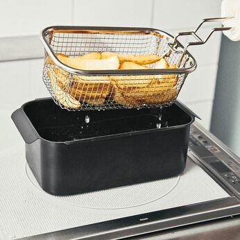 フェリシモの雑貨 Kraso | 揚げ物らくちん揚げざる付き角型揚げ鍋セット