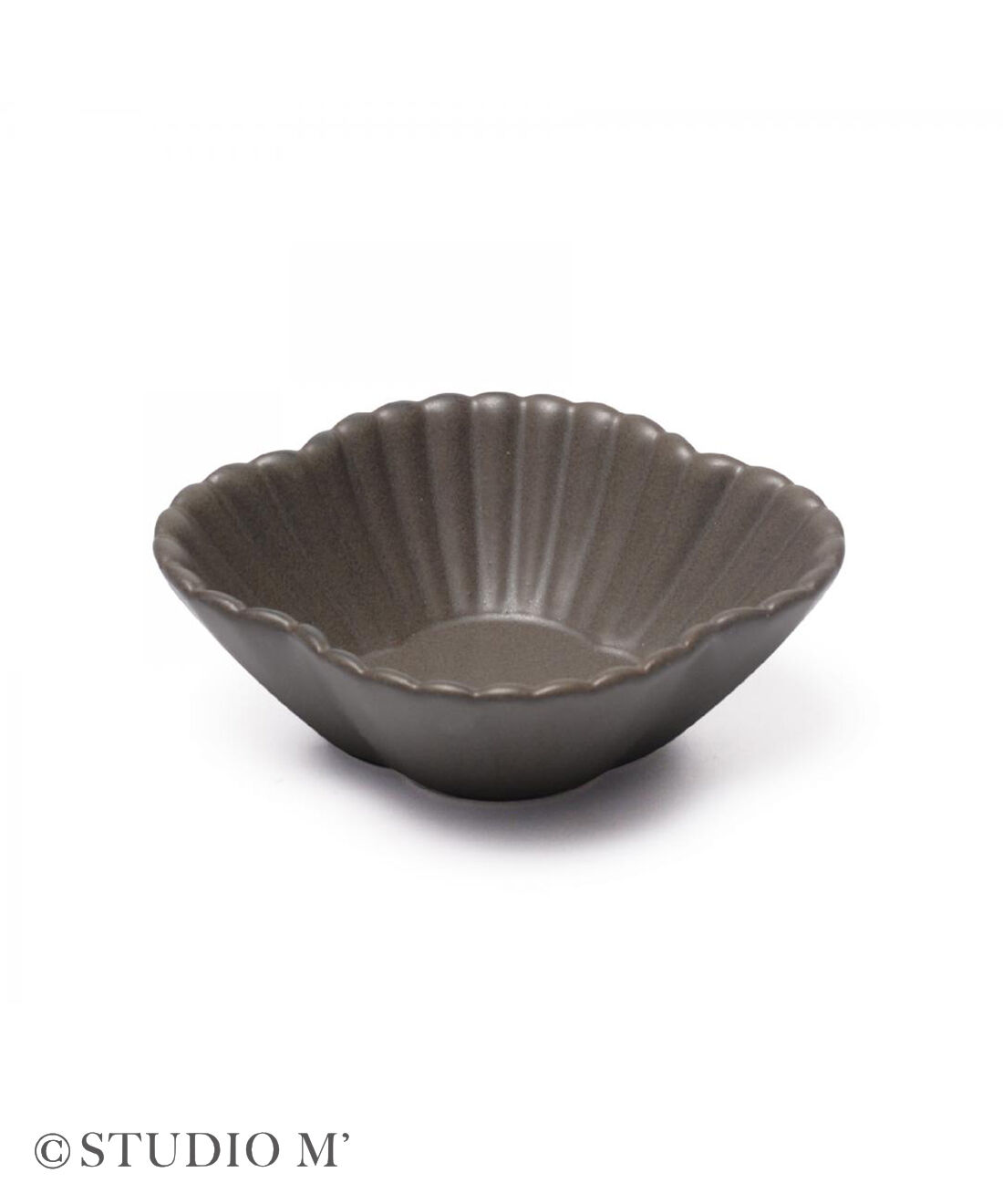 フェリシモの雑貨 Kraso|菊割木瓜 3.5寸鉢 墨