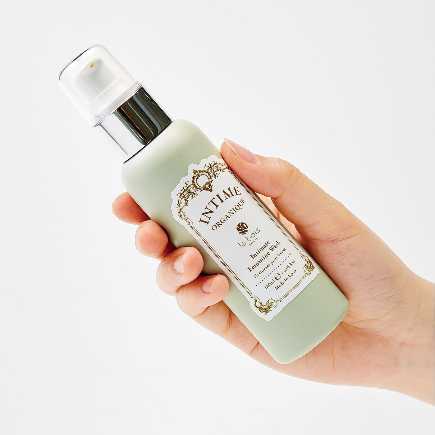 フェリシモの雑貨 Kraso|アンティーム　フェミニンウォッシュ〈デリケートゾーン用洗浄料〉120ml|ポンプタイプなので、適正量を清潔に出せます。
