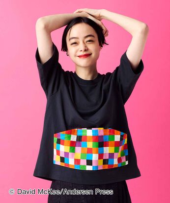 フェリシモの雑貨 Kraso | 着られるバッグぞうのエルマーTシャツ