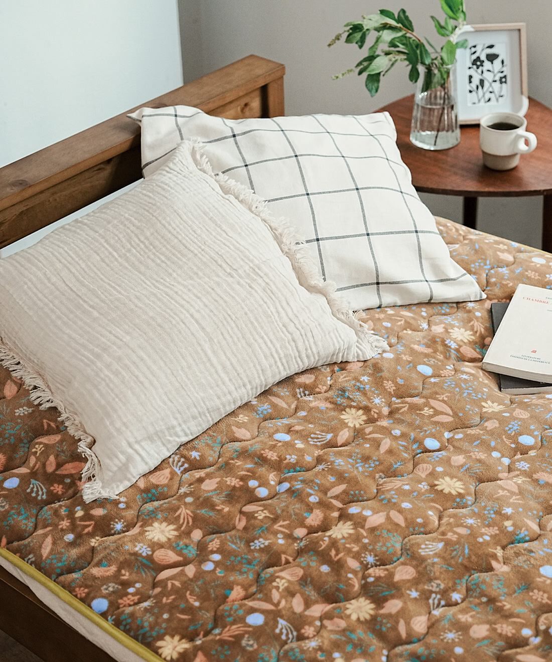 フェリシモの雑貨 Kraso|クーフゥ　眠りに至福の肌心地　ほかとろ敷きパッド〈実りのかけら/シングル〉の会