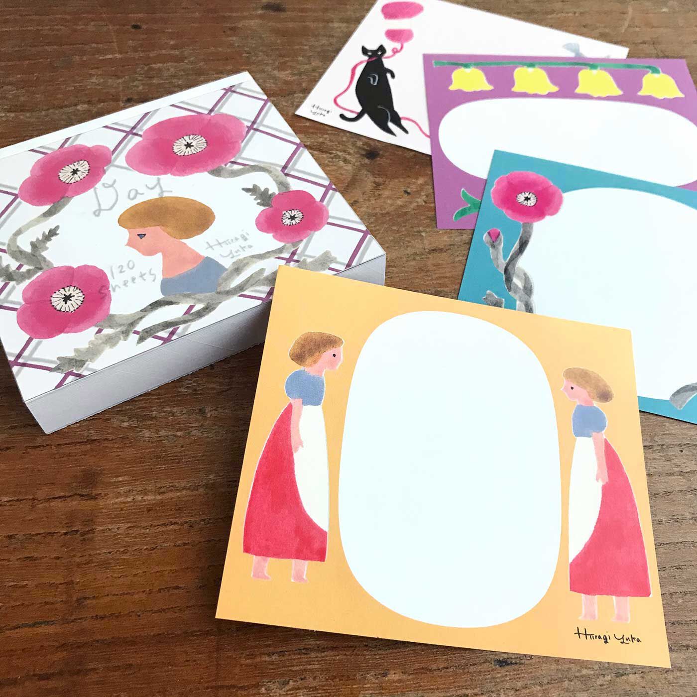 フェリシモの雑貨 Kraso|cozyca products 人気作家さんのかわいいイラストが楽しめる  紙もの文具セット  PART2の会|【柊有花 / Yuka Hiiragi】イラストレーター。イラストだけでなく、文章、選書、国内外での作品展示のほか、イベントビジュアル、挿絵、テキスタイルを手がけるなどさまざまな分野で活動。