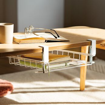 フェリシモの雑貨Kraso［クラソ］ | はさめるデスク下 ホワイトバスケット