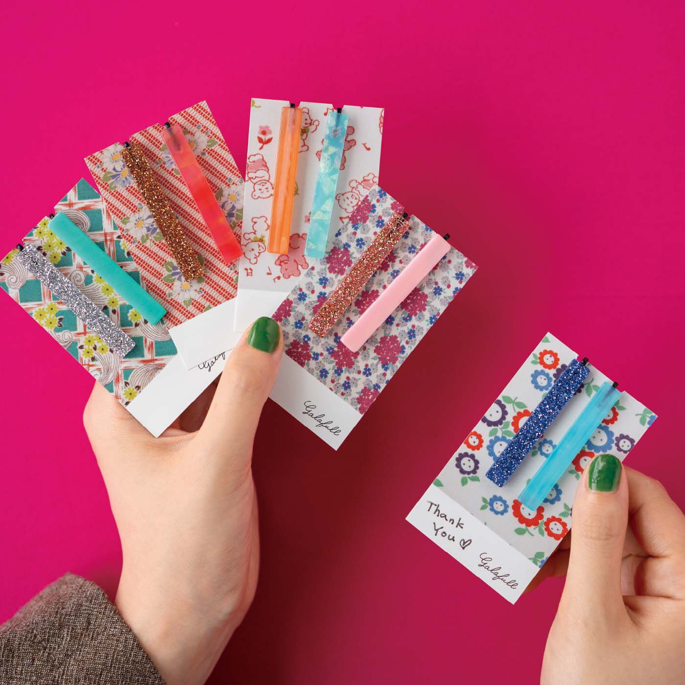 フェリシモの雑貨 Kraso|ガラフル　デッドストックみたいな つやんとレトロなヘアピンの会