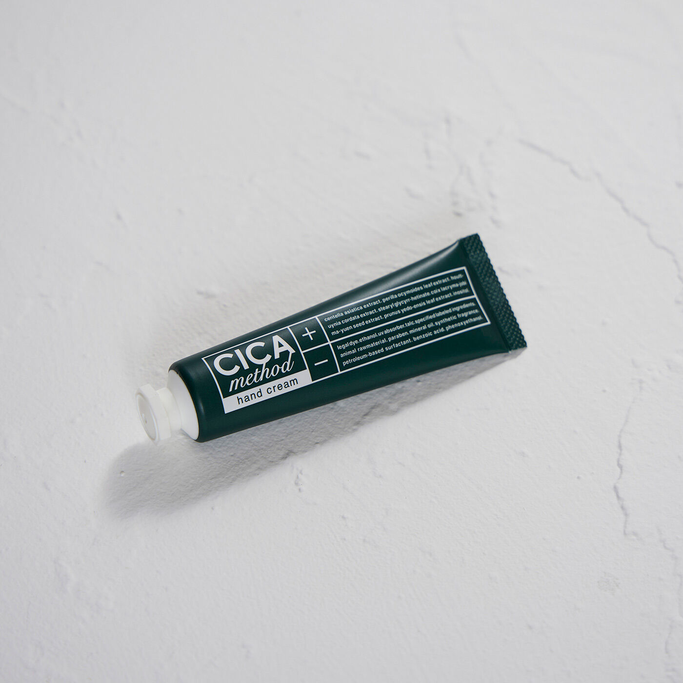 フェリシモの雑貨 Kraso|CICA method 薬用ハンドクリームの会