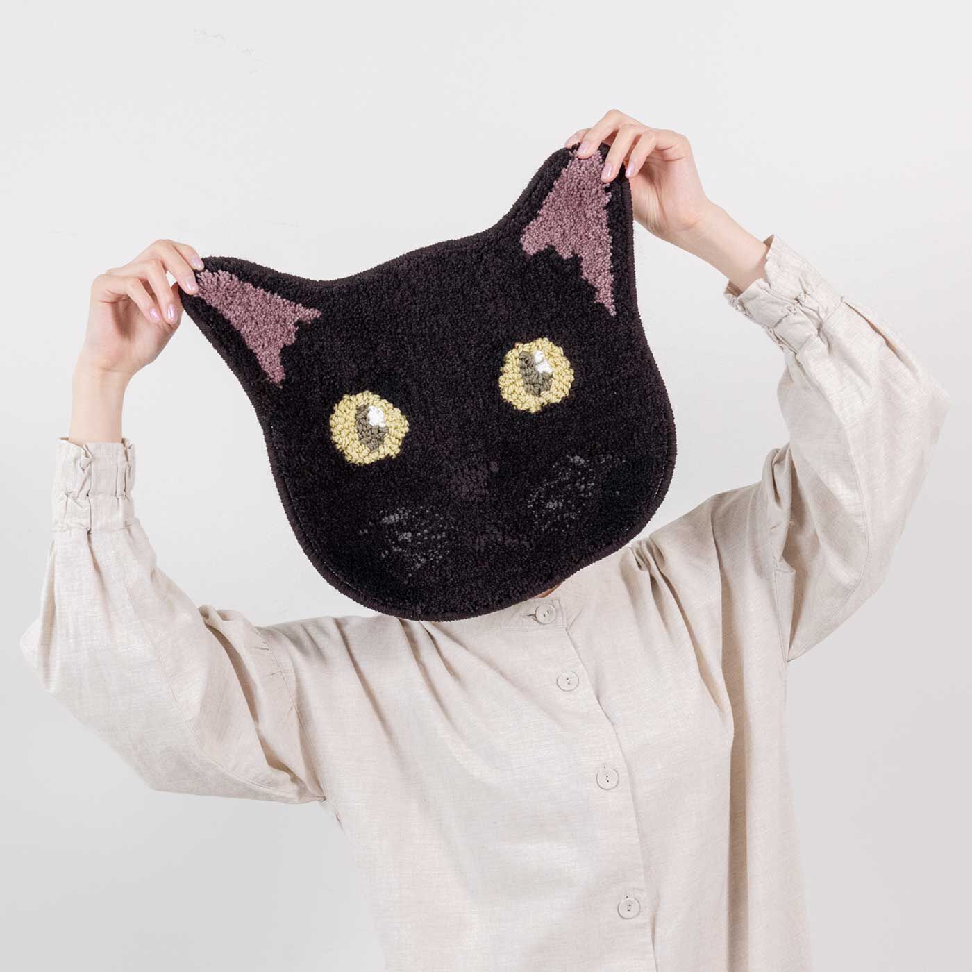 フェリシモの雑貨 Kraso|防ダニ・すべり止め 洗える猫の顔マット〈ネコカオ〉