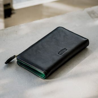 フェリシモの雑貨 Kraso | スマートさにこだわった 牛革長財布