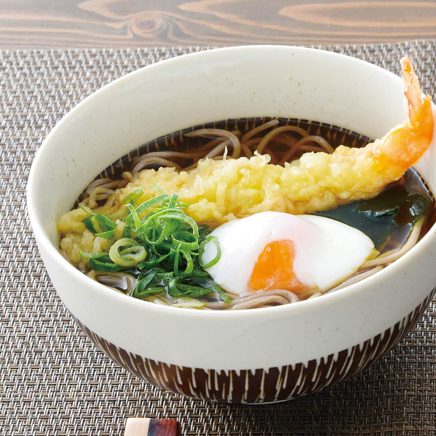 フェリシモの雑貨 Kraso|エスキューブキッチンズ　熱湯を入れて待つだけ！食欲そそるとろ～り温泉卵メーカー