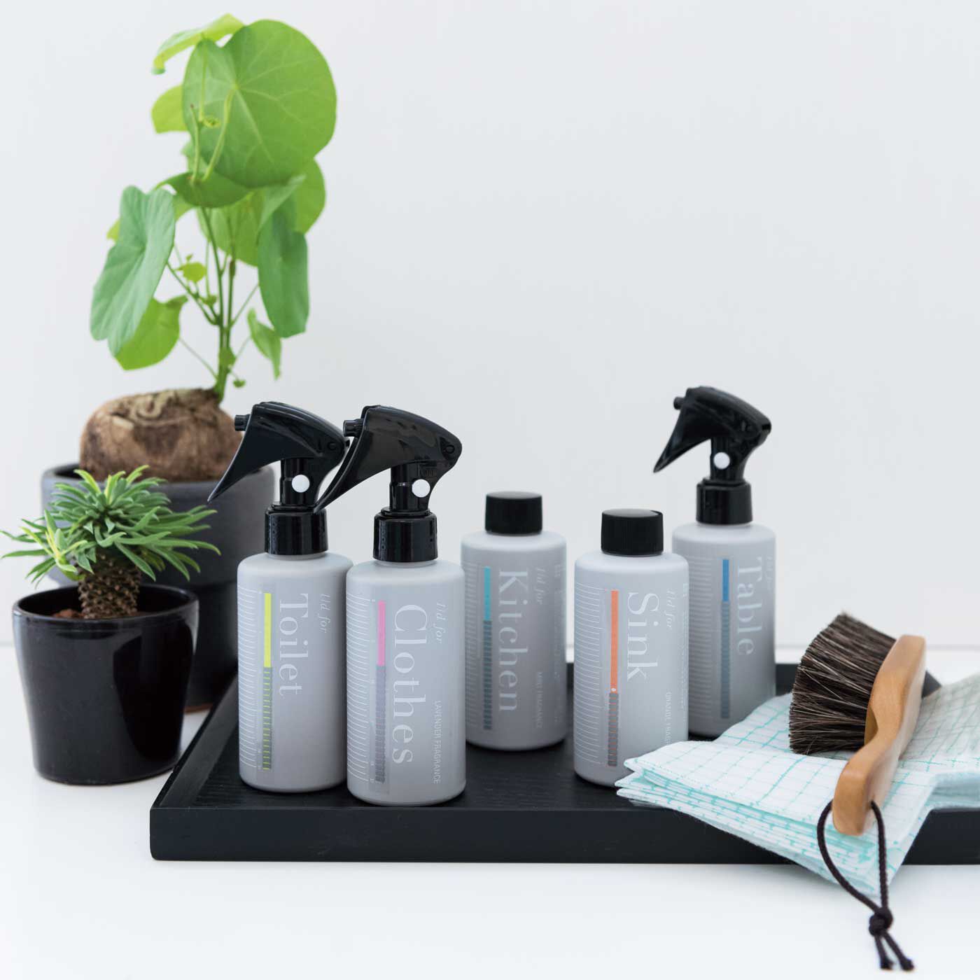 フェリシモの雑貨 Kraso|1/d for Clothes 衣類用しわ取り消臭剤ecoボトルの会