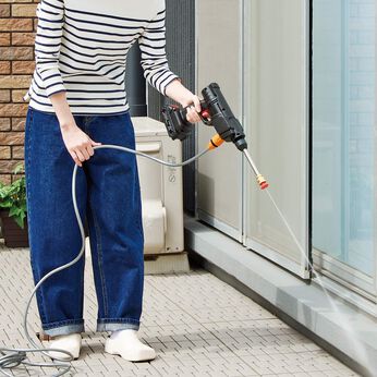 フェリシモの雑貨 Kraso | 充電式コンパクト高圧洗浄機