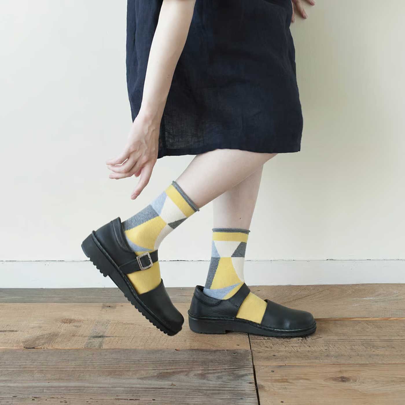 フェリシモの雑貨Kraso［クラソ］|サルビア ゴムなしでやさしいはき心地 ふんわりくつしたの会