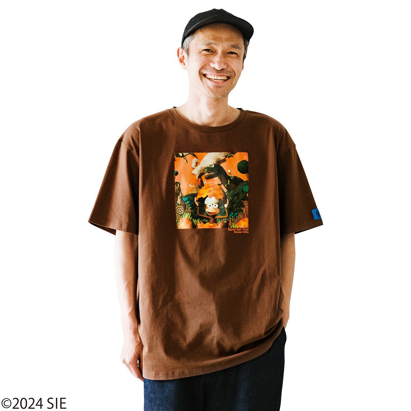 フェリシモの雑貨 Kraso|サルゲッチュ　着てくだサル？　タイムスリッププリントTシャツの会|身長175cm 着用サイズ4