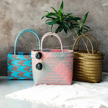 Couturier | 軽やかにお出かけしよう！大人のプラかごバッグ