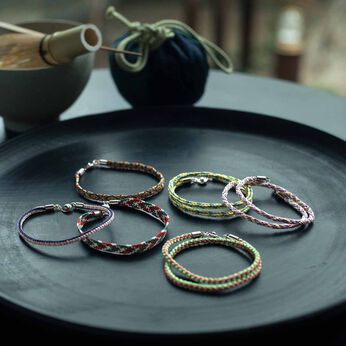 Couturier[クチュリエ] | 絹糸で組む くみひも ブレスレット