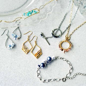 Couturier | 巻くだけつなぐだけ簡単きらめきアクセサリー