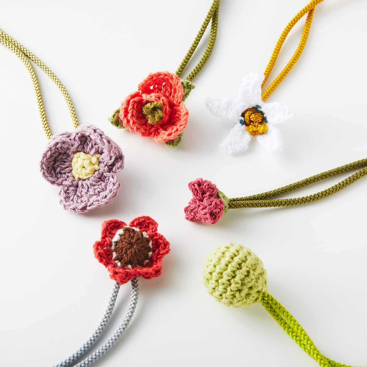 Couturier|かぎ針編みで花を咲かせる コットン糸のボトルカバーの会|ひも先までキュート！