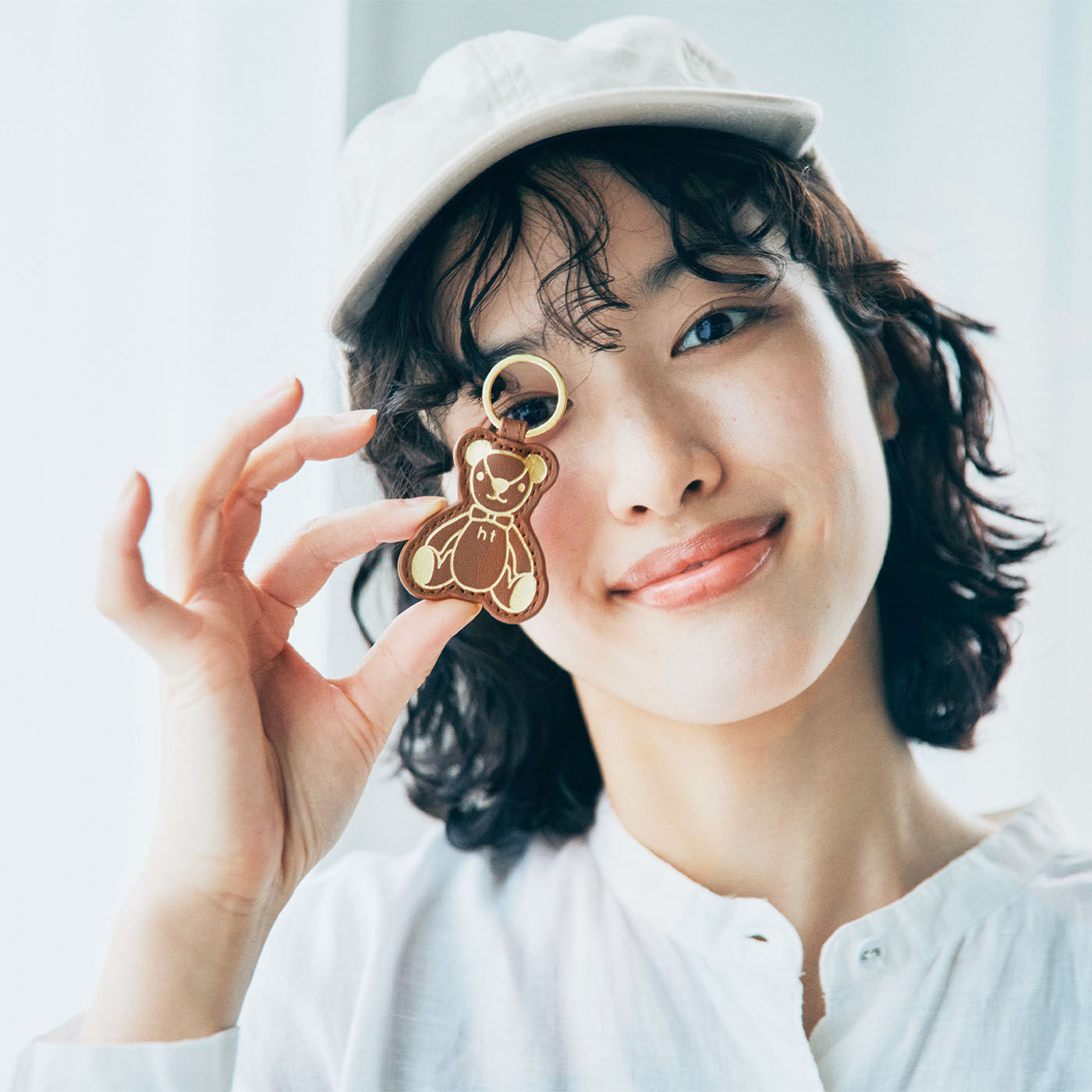 Couturier|ハッピートイズプロジェクト応援商品 みんなで笑顔に ハッピーベアの本革キーホルダー