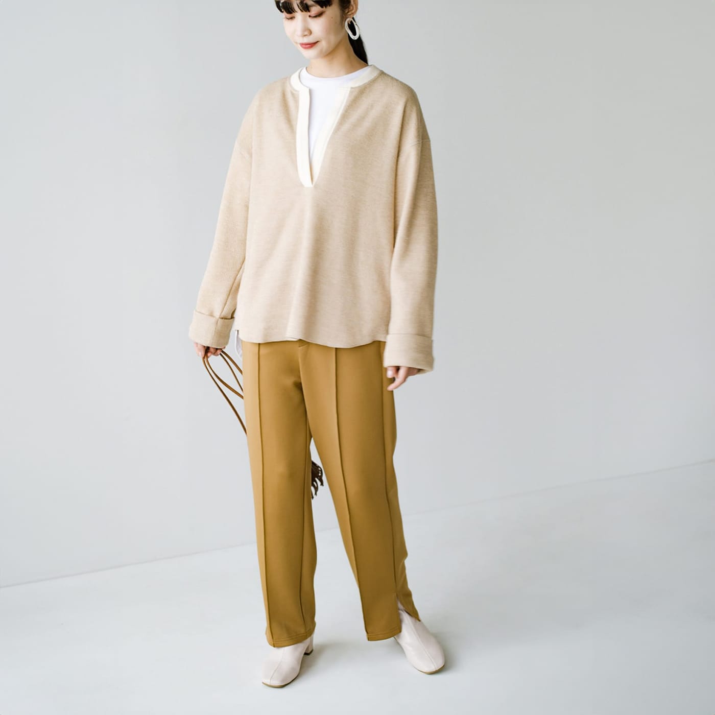 ｈ　ワントーンコーデが完成する便利なセット