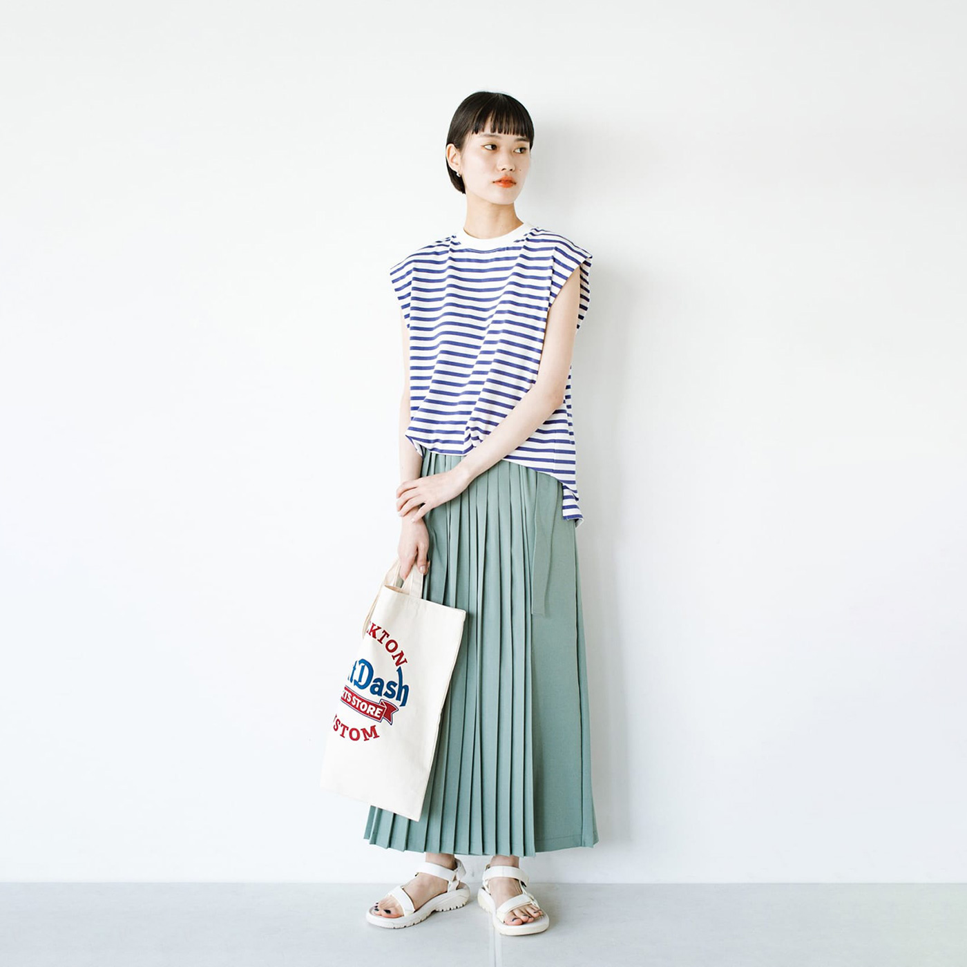 haco!|ｈハートがチラリとのぞくラップ風スカート