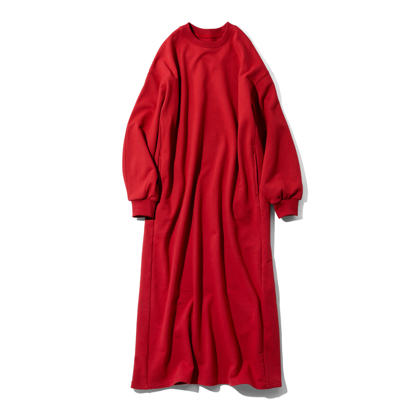 Live in  comfort|【LL～4Lの低身長/高身長さん向けサイズ】栞里ちゃんつくった着心地らくちん裏毛デザイン ワンピース〈レッド〉