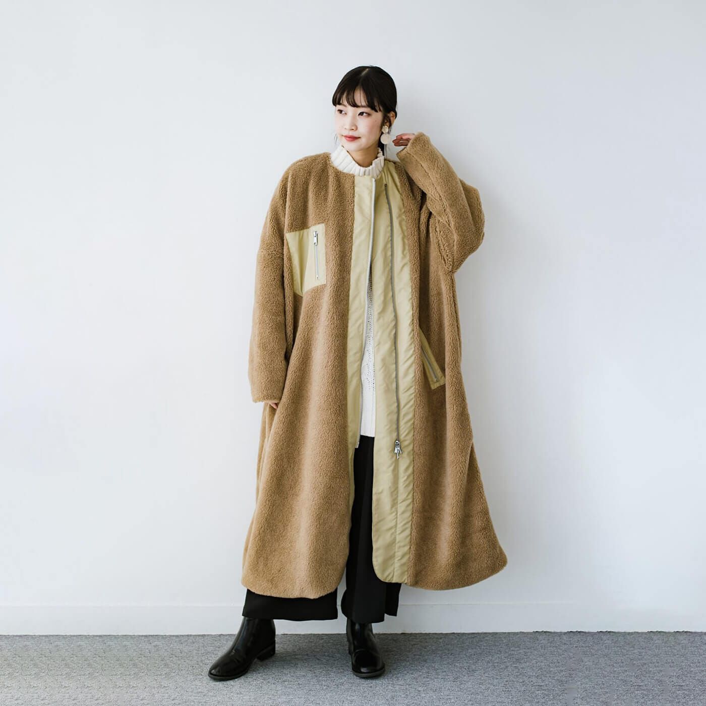 エコ素材にこだわった、イタリアメイド素材のボアコート昨年大人気だったF/CE.のロングボアアウターが、今年も帰ってきました!今季からやわらかなブラウンカラーが登場です。F/CE.オリジナルの軽くてやわ