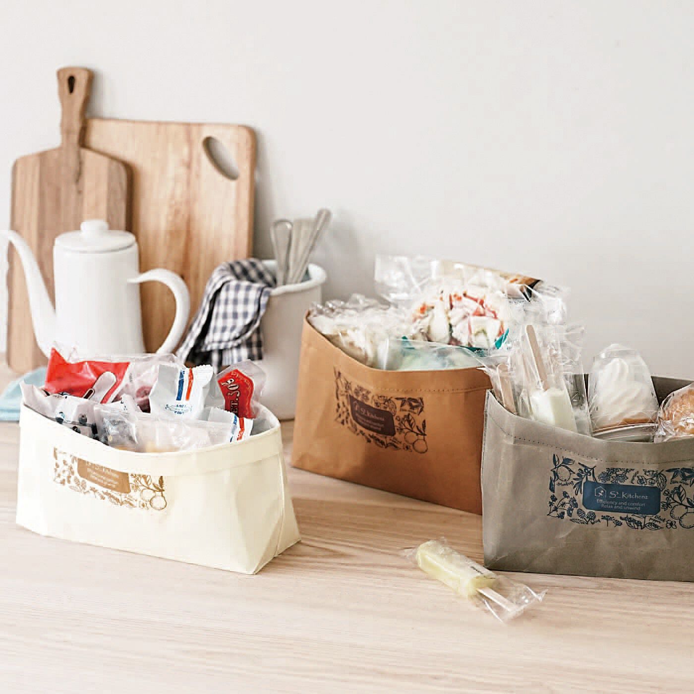 エスキューブキッチンズ 土汚れを防ぎながら野菜が一目瞭然 ストレージ