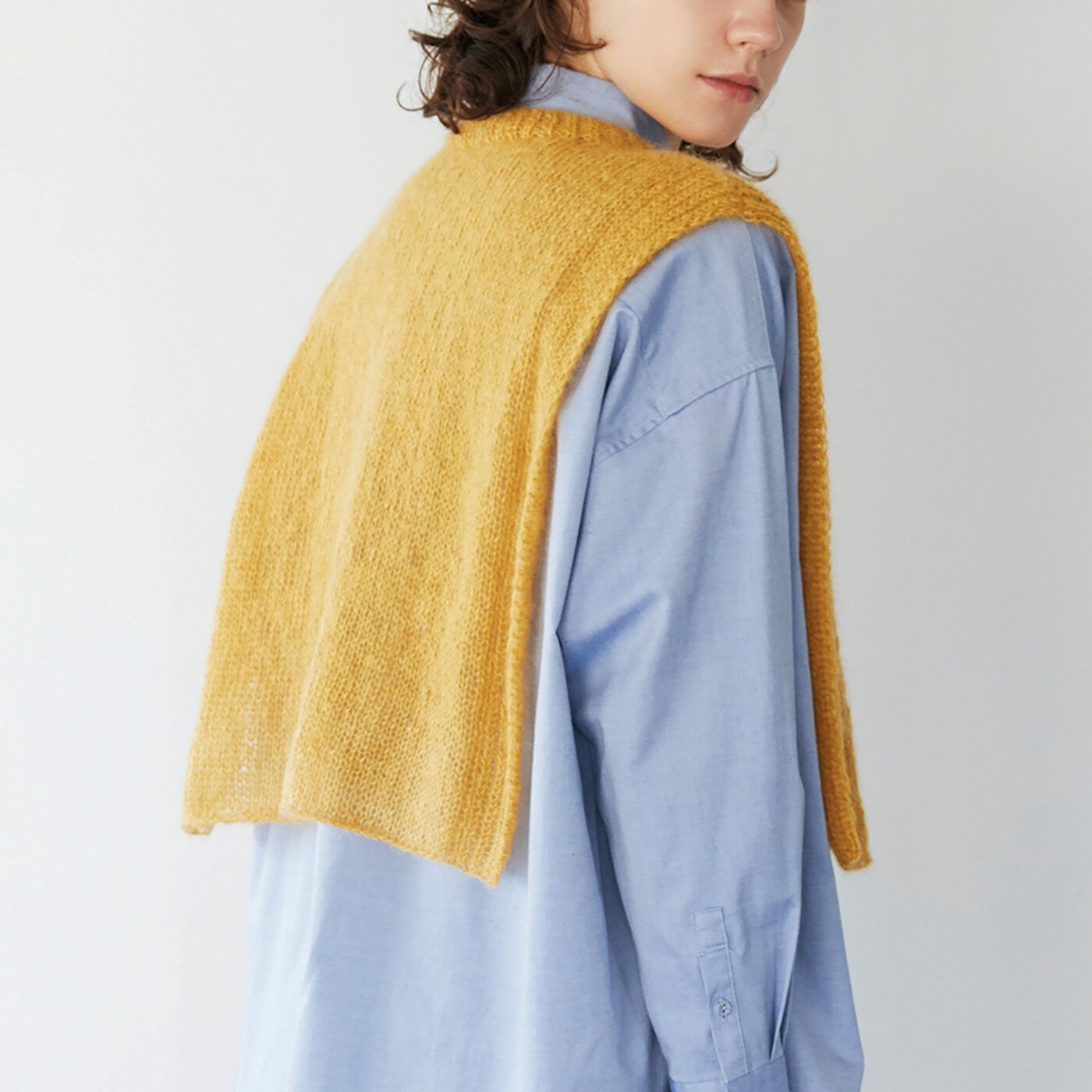 ROWAN×amuhibi はじめてさんの「着るもの」シリーズ シルク混モヘアのサイドオープンベスト〈イエロー/Lサイズ〉【送料無料】