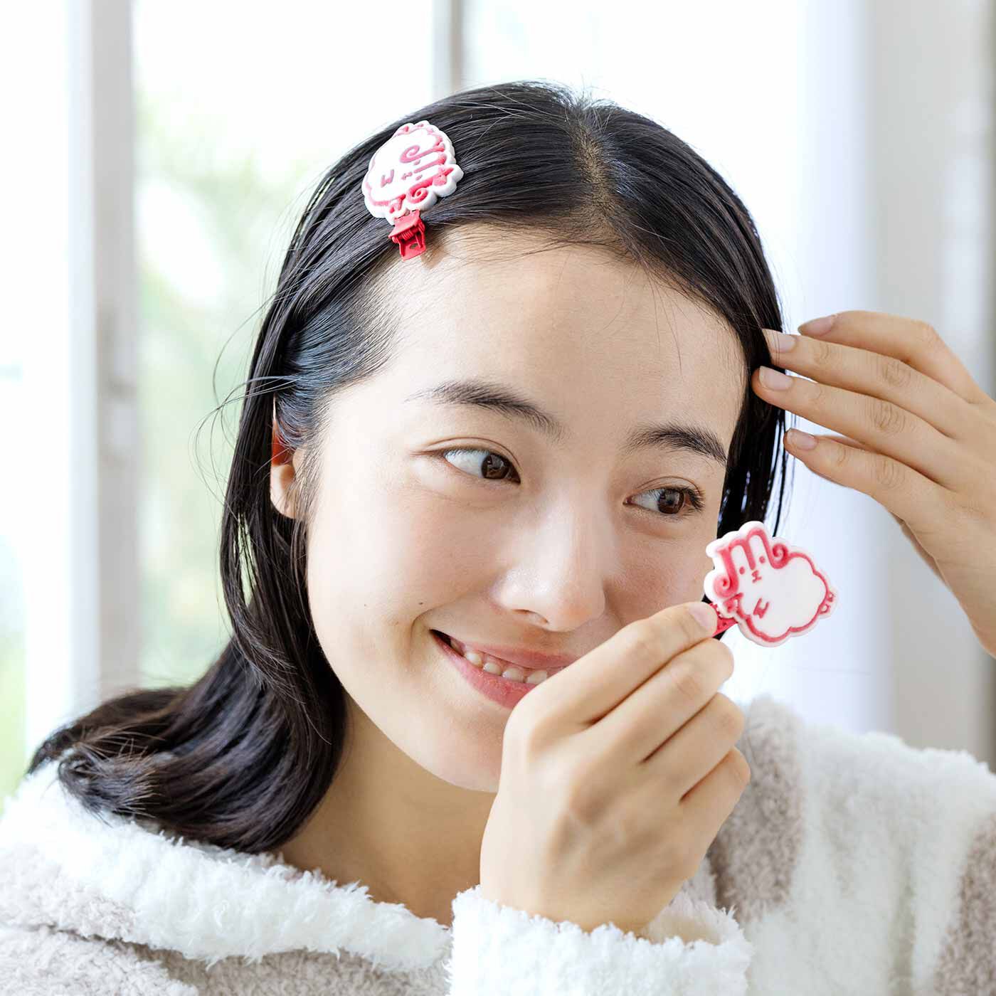 メリポからの贈りもの 毎日あなたをお手伝い メリポくんとメリカちゃんのふわふわ前髪クリップ【送料: 450円+税】