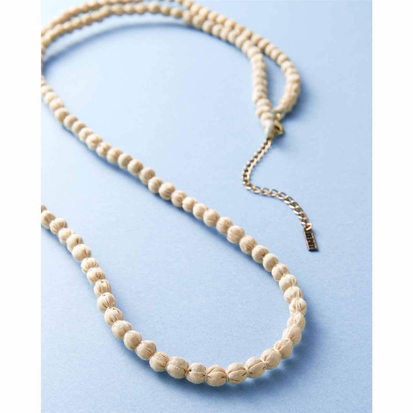 Her smileプロジェクト IEDIT[イディット] Made in India 軽やかクロスボールネックレス【送料無料】