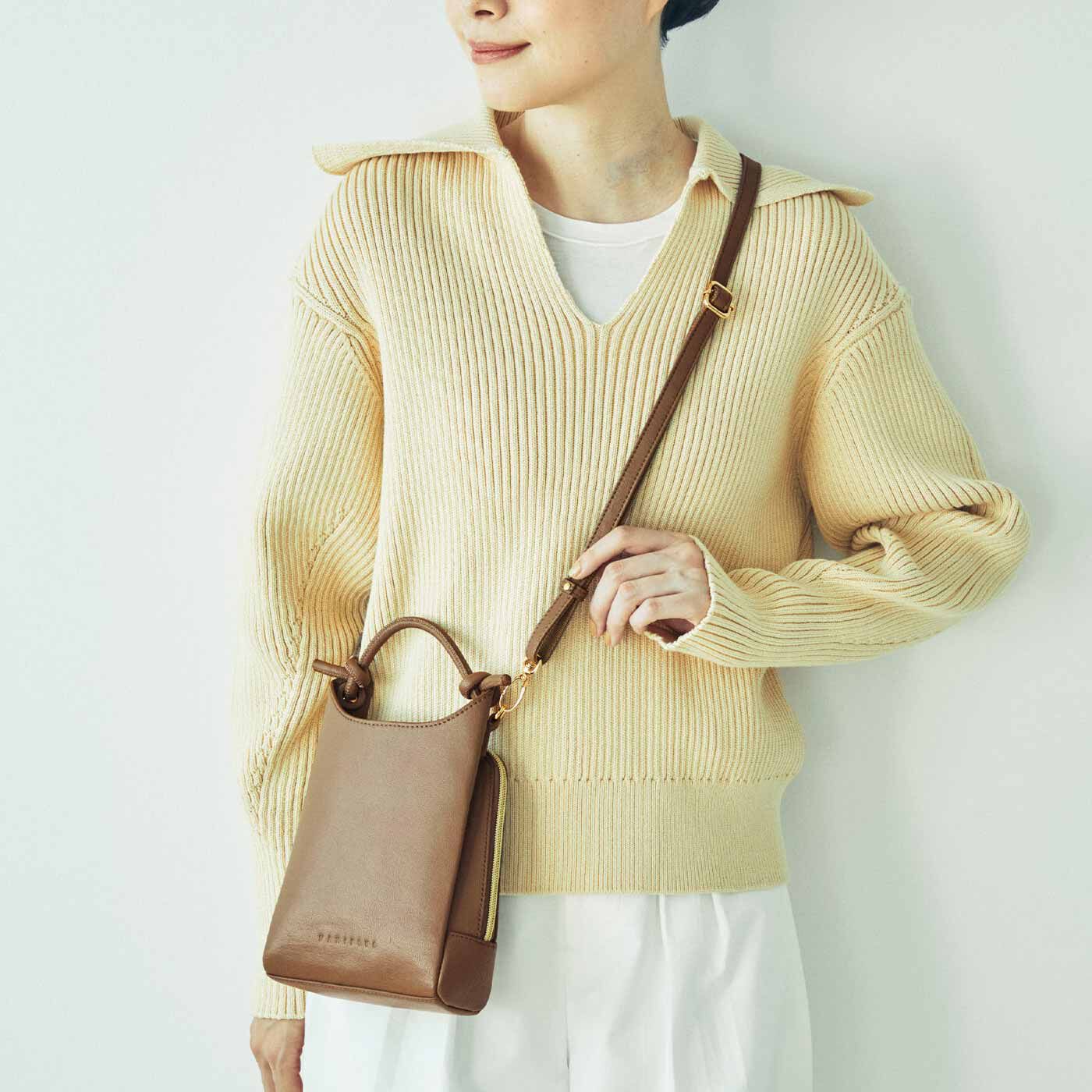 ラミプリュス 上品見えしてダブルフェイス ハンドバッグにもなる本革ショルダーバッグ〈マロングラッセ〉【送料無料】