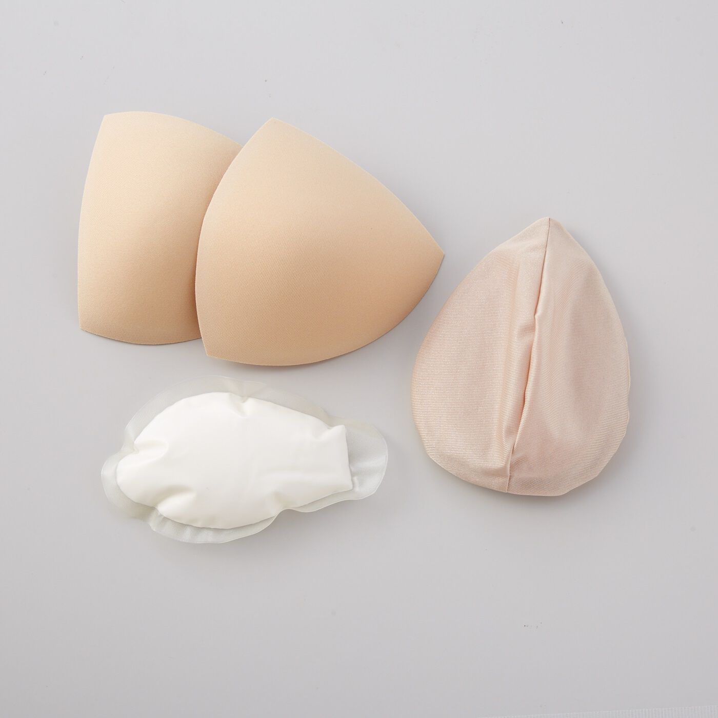 乳がん経験者からうまれた 形と重さを整えるパッドセット〈A70・A75・B70〉【送料無料】
