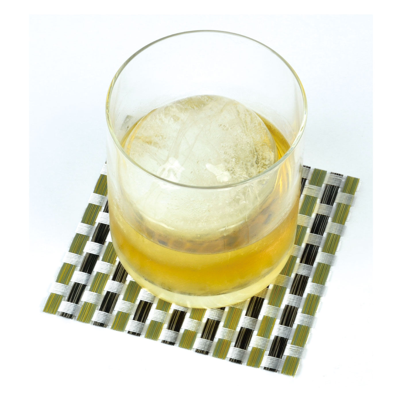 底面がやわらかいから取り出しやすい! 冷た俱楽部 丸氷アイストレー2個取り×2個セット【送料: 450円+税】