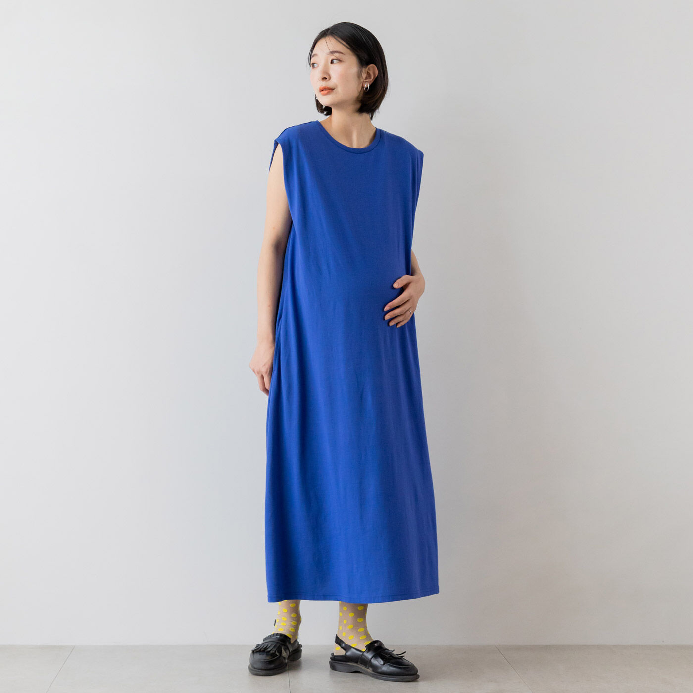 Moredde 産前産後楽しめる サイドファスナーで授乳が簡単 ショルダータッククルーネックカットソーワンピース〈ブルー〉【送料無料】