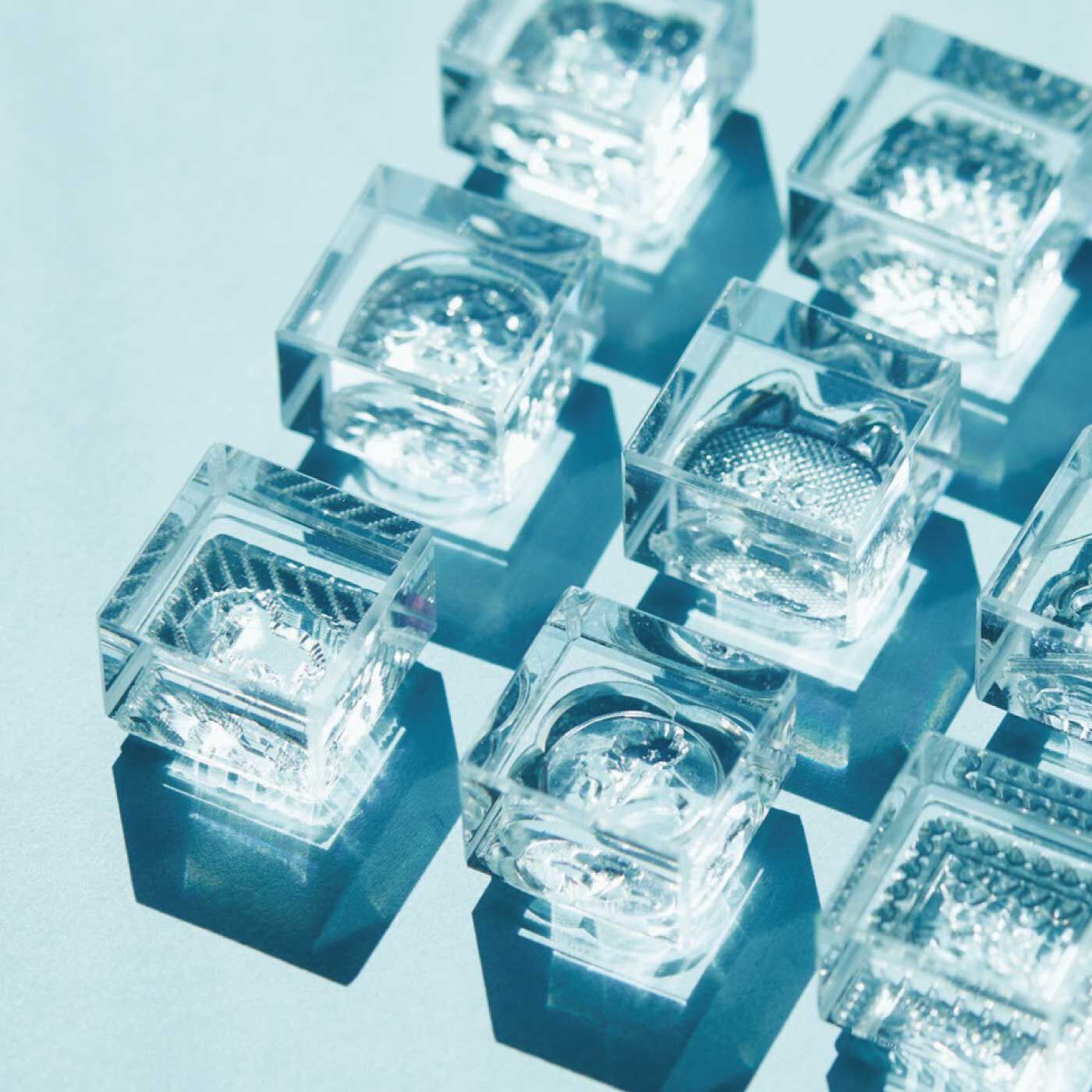 狙ったところにぴったり押せる 氷みたいな透明スタンプ「氷印」【送料: 450円+税】