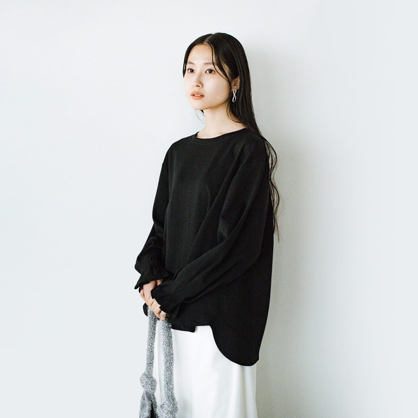 ANNA LUNA 袖口ラウンドヘムプルオーバー【送料無料】