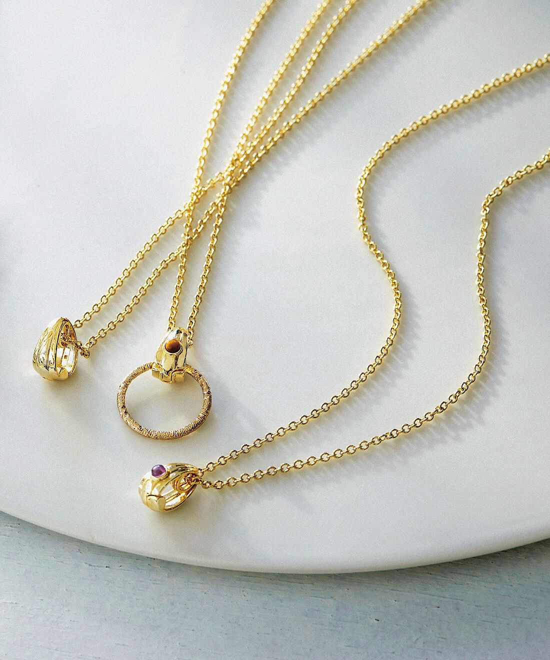 ラミプリュス　大切な指輪が身に着けられる　天然石付きリングホルダーネックレス〈ゴールドカラー〉の会