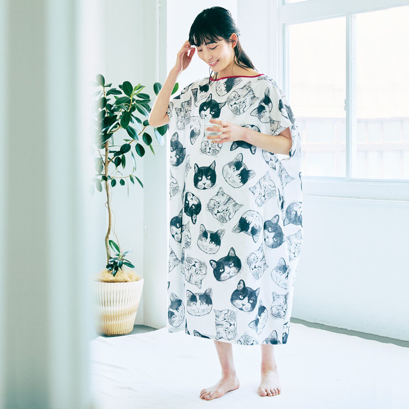 nemunoki paper item×猫部 シックな猫が大人かわいい ダブルガーゼの着るバスタオルの会【送料無料】