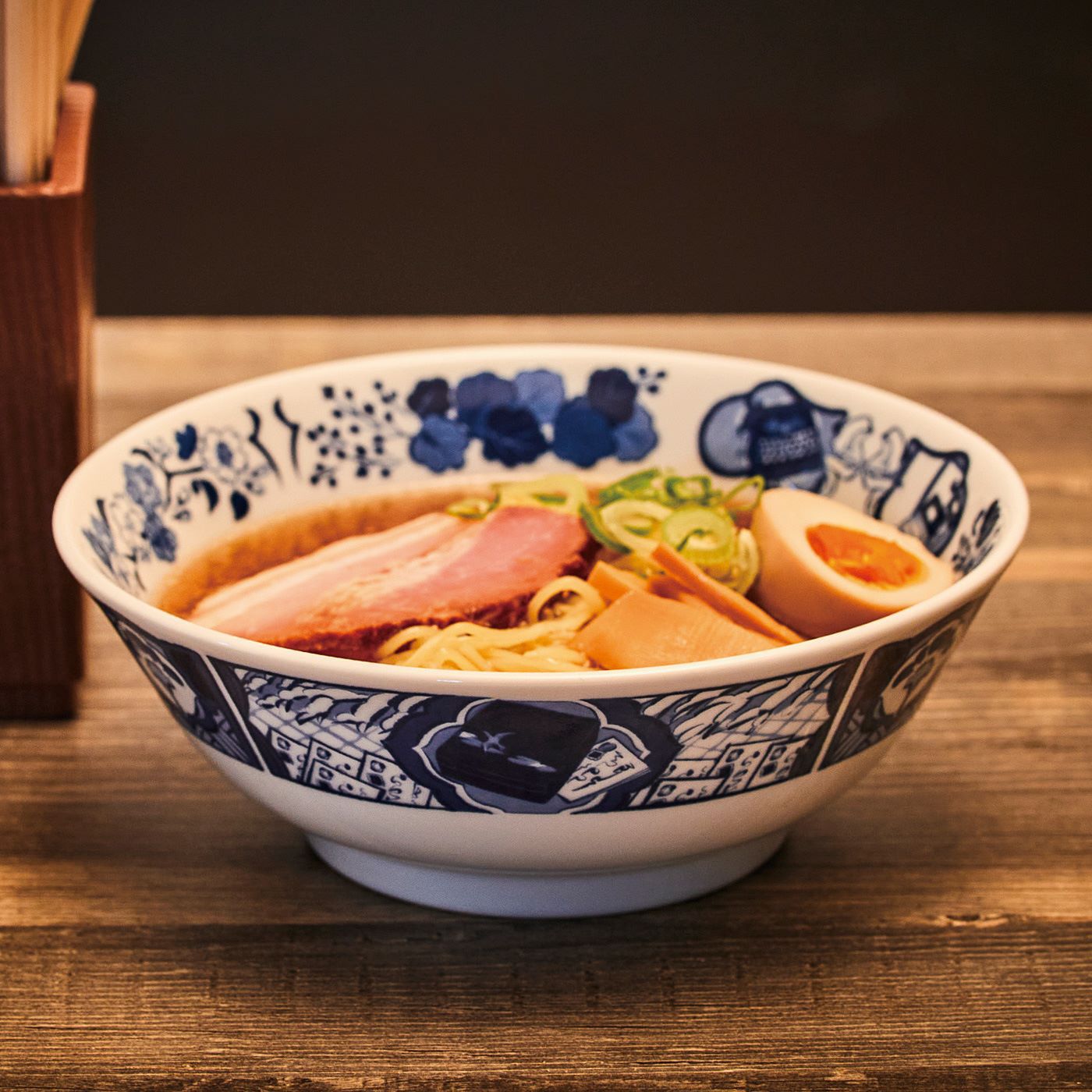 ミュージアム部 江戸川乱歩の世界観で彩る 染付風デザインのラーメンどんぶりの会【送料: 450円+税】