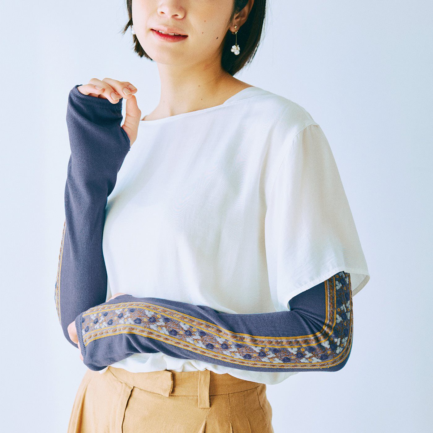 am&be リボンデザインで細見えもかなう UVカットアームカバーの会【送料: 450円+税】