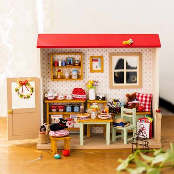 家具は固定されていませんドールハウス　フェリシモ　ミニチュアハウス12の月のちいさなクリスマス物語の会