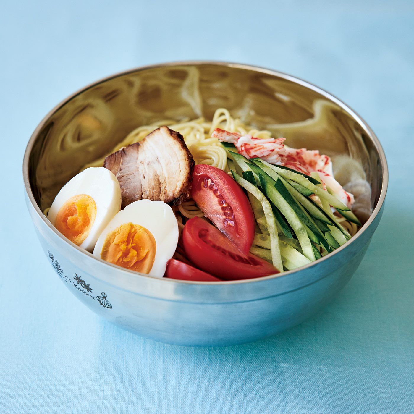 エスキューブキッチンズ 料理の温度を伝えにくく 器のあちちや結露知らず 中空2重ステンレスボウルの会【送料: 450円+税】